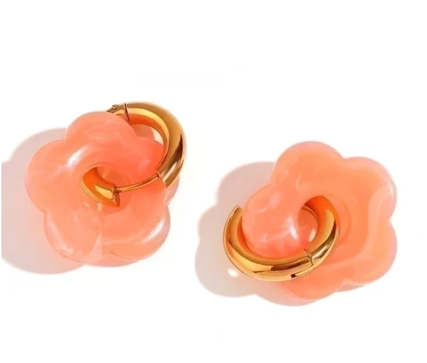 Pendientes florales chapados en oro de 18K – Inspiración miel de verano