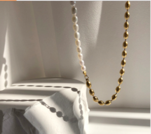 Collar de diseño bicolor – sombra artística