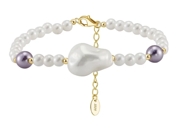 Pulsera Princesa con perlas blancas y detalles en purpura