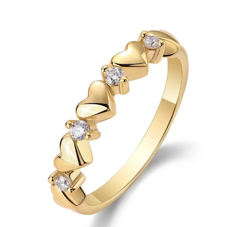 Anillo solitario con moissanita en forma de corazón en plata 925 sobre fondo blanco