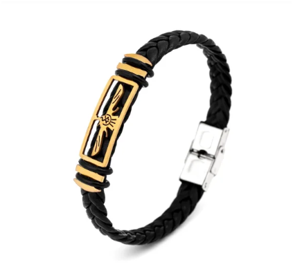 pulsera de cuero trenzada a mano con diseño de águila en acero inoxidable dorado 304 sobre fondo blanco